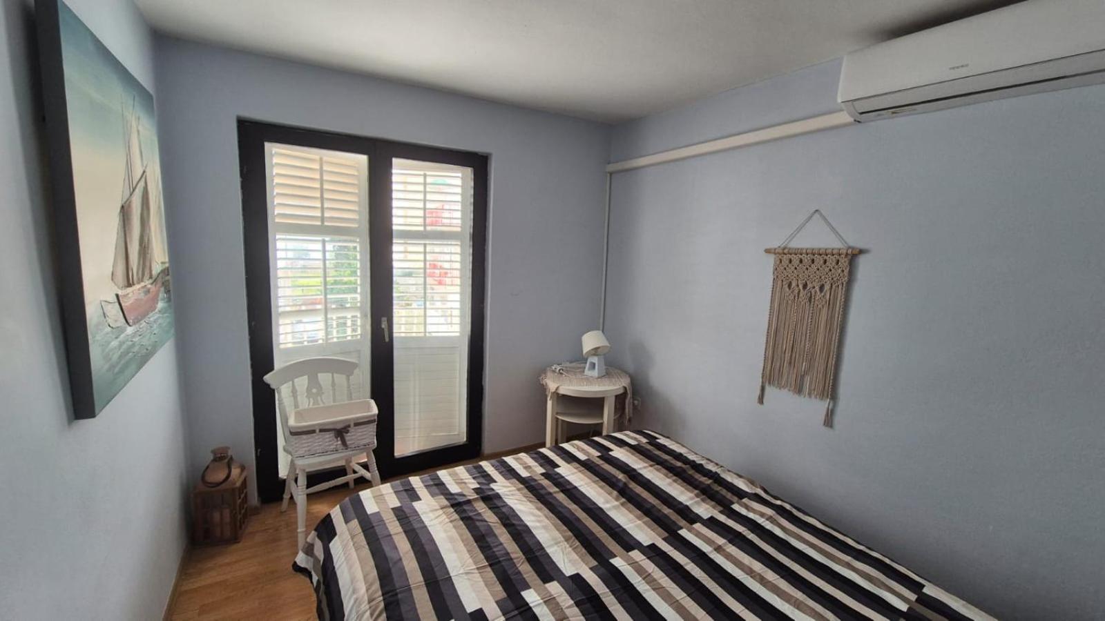 Apartment Bunjo'S Beach House Trogir Exteriör bild